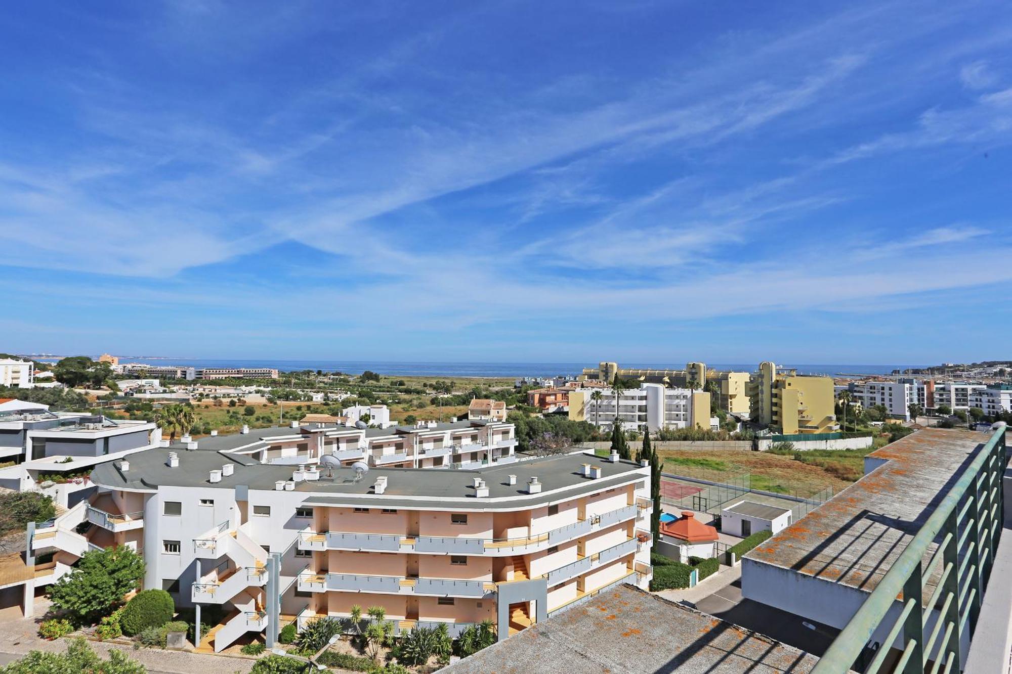 P - Meia-Praia Seaview Guesthouse Lagos Exterior photo